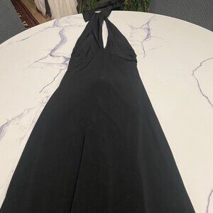 Black Halter Evening Gown – Lori Ann Montreal – Size 2 (US 4)